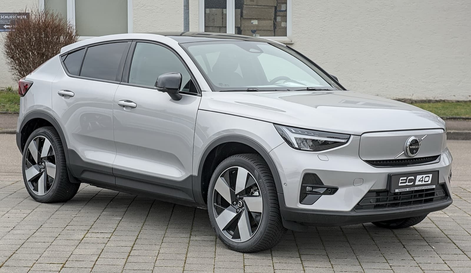 A silver Volvo C40 Recharge electric coupe-crossover parked outdoors